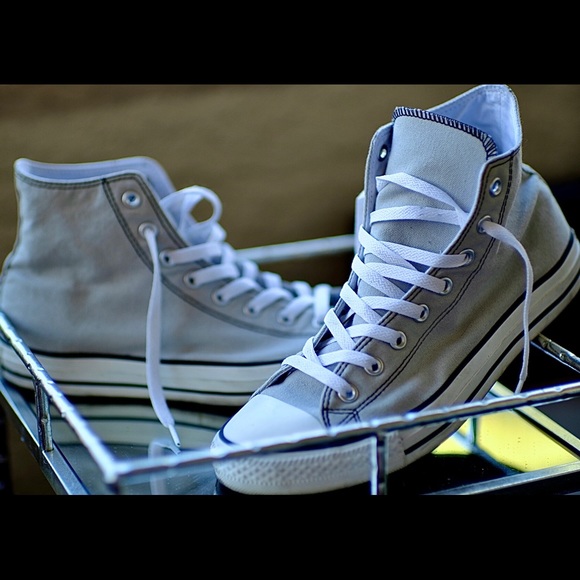 Converse CTAS High Top M10 - Picture 2 of 3